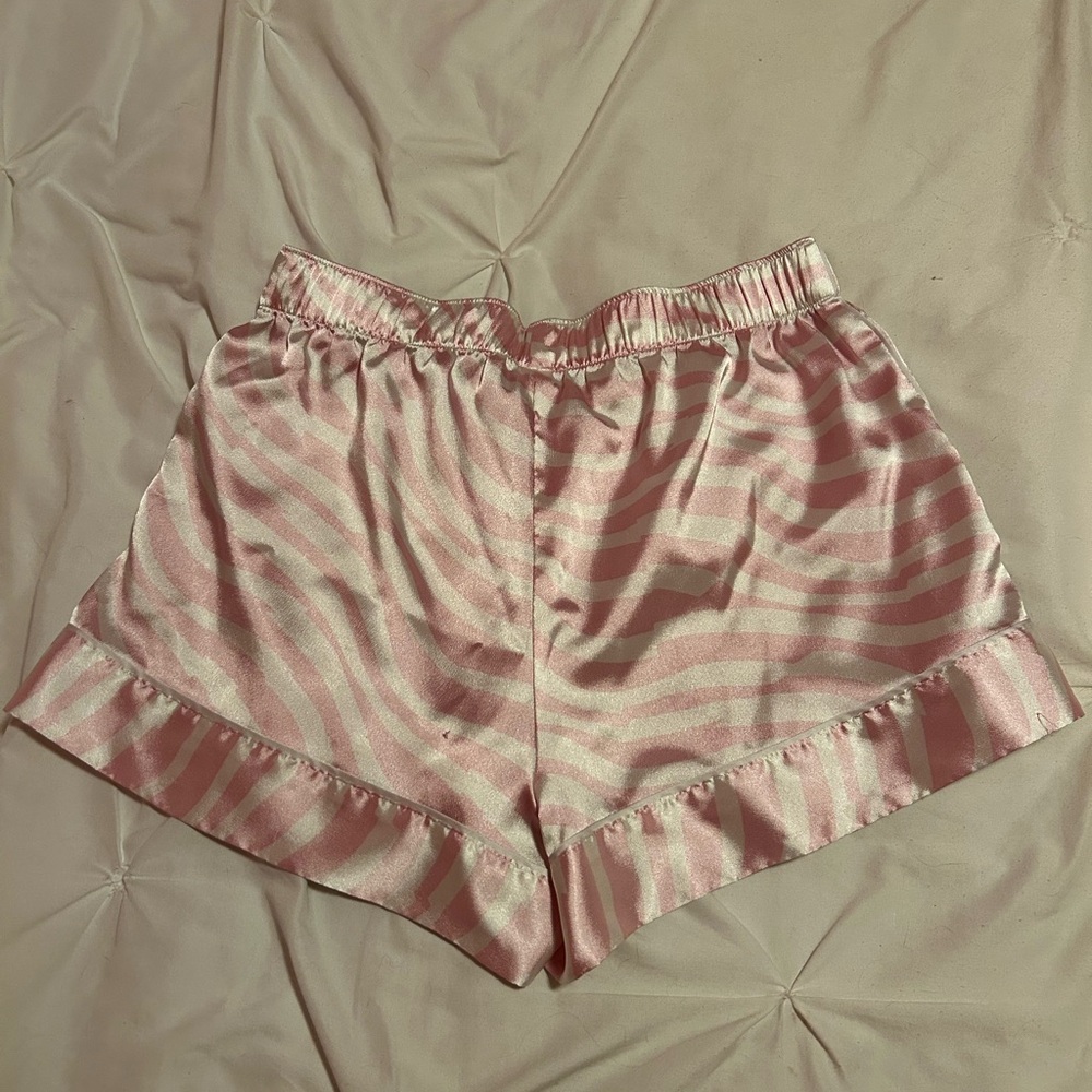 Victoria’s Secret Pink Zebra Print Satin Sleep Shorts - Picture 2 of 4